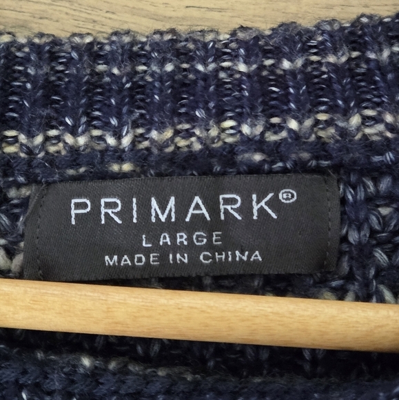 Primark Navy and Cream Knit Men's Large Sweater - Picture 7 of 9